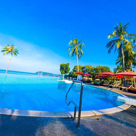 Holiday Villa Resort & Beachclub Langkawi Pantai Cenang (Langkawi) Exterior foto